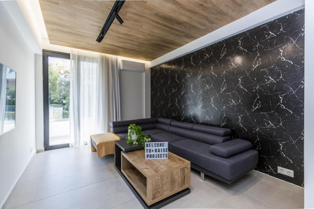 Varkiza Luxury Suites By Raise Vári Екстериор снимка
