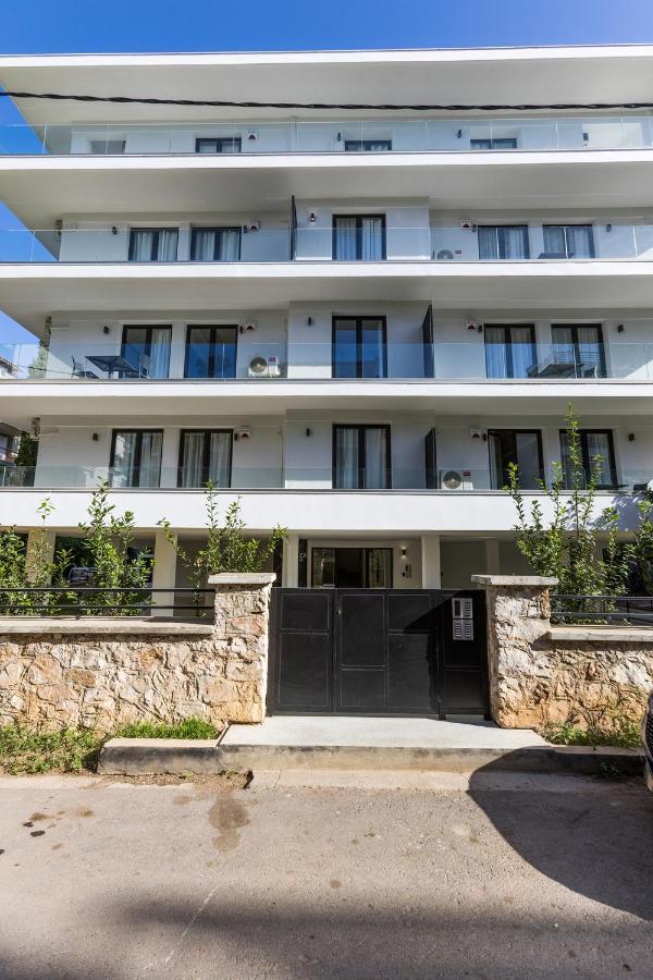 Varkiza Luxury Suites By Raise Vári Екстериор снимка