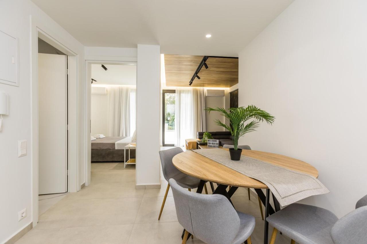 Varkiza Luxury Suites By Raise Vári Екстериор снимка