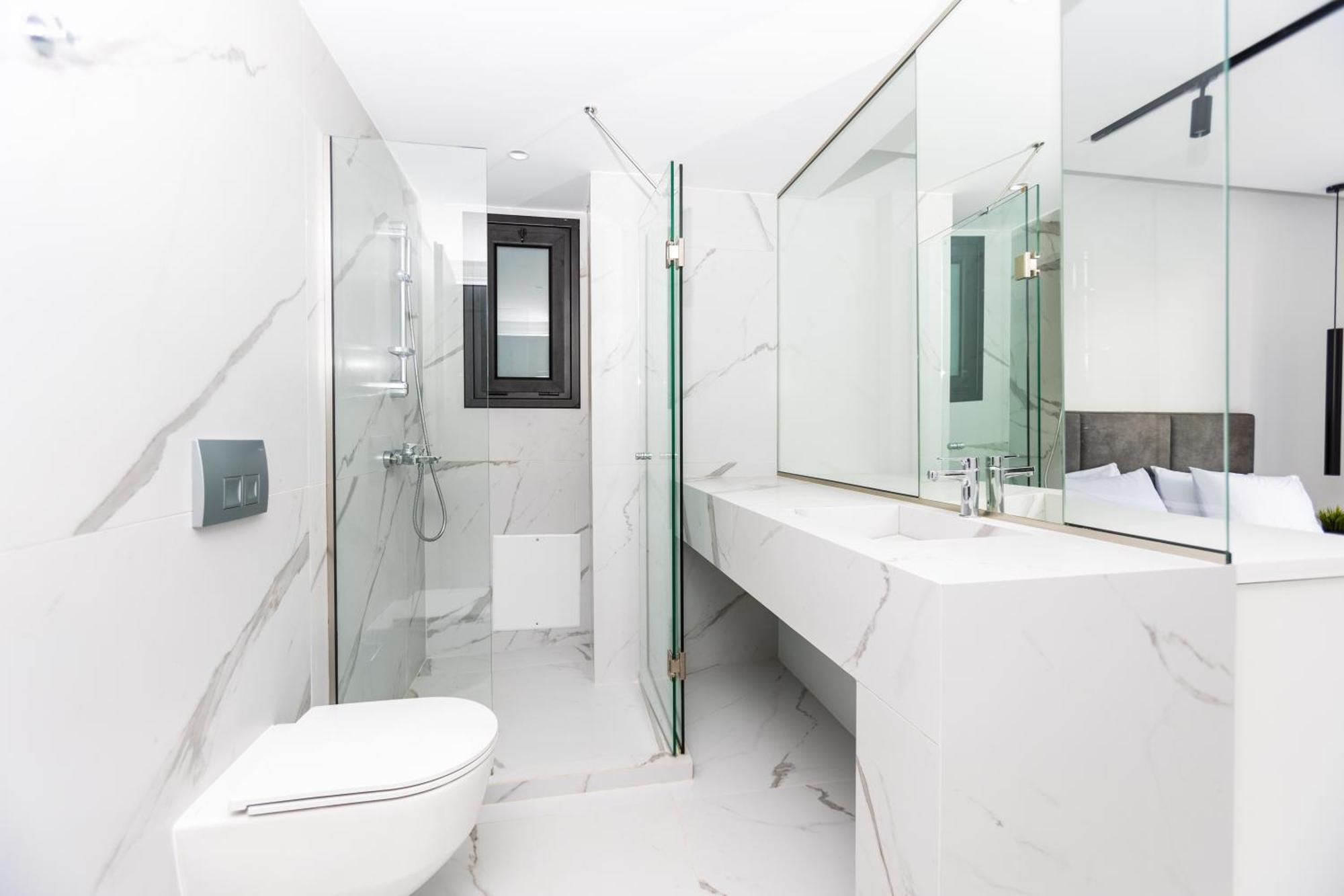 Varkiza Luxury Suites By Raise Vári Екстериор снимка